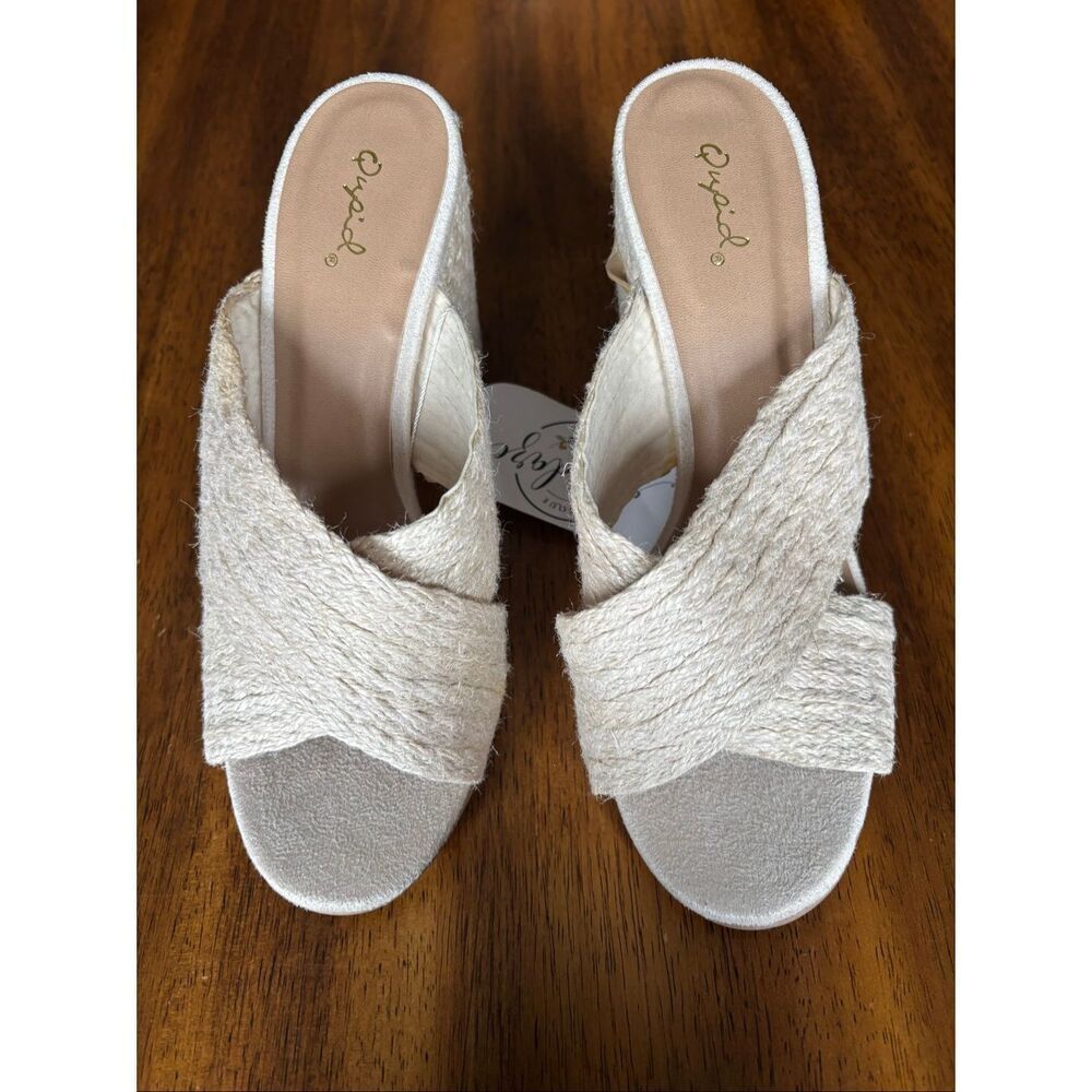 Qupid heeled mules NWT